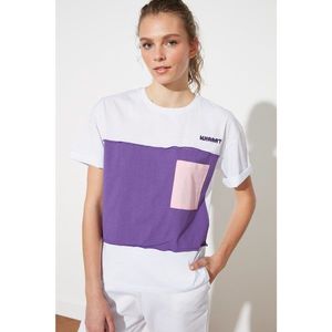 Trendyol White Pocket Detailed Embroidered Sports T-Shirt vyobraziť