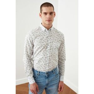 Trendyol Beige Male Slim Fit ButtonEd Collar Shirt vyobraziť