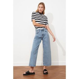 Trendyol Blue Pleated High Waist Culotte Jeans vyobraziť