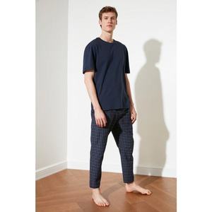 Trendyol Navy Blue Plaid Woven Pyjama Set vyobraziť