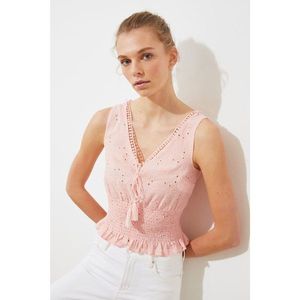 Trendyol Pink Flywheel Blouse vyobraziť