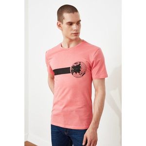Trendyol Dried Rose Men's Slim Fit Printed Short Sleeve T-Shirt vyobraziť