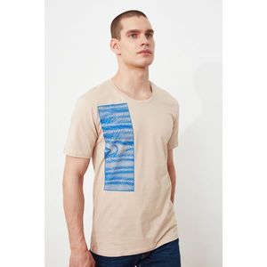 Trendyol Beige Men's T-Shirt vyobraziť