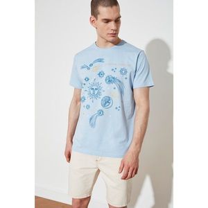 Trendyol Blue Men's Regular Fit Short Sleeve Crew Neck Printed T-Shirt vyobraziť