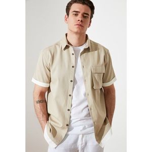 Trendyol Beige Men's Regular Fit Shirt Collar Short Sleeve Pocket Shirt vyobraziť