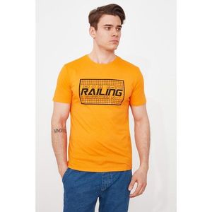 Trendyol Orange Men's Slim Fit Crew Neck Short Sleeve Printed T-Shirt vyobraziť