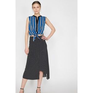 Koton Women's Blue Judge Collar Sleeveless Striped Shirt vyobraziť