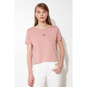 Trendyol Semifitted Knitted T-Shirt WITH Rose Dry Embroidery vyobraziť
