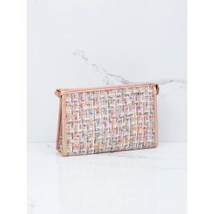 Women´s cosmetic bag with a colored pattern, white vyobraziť