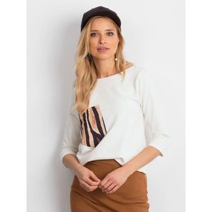 Women´s blouse with an animal motif ecru vyobraziť