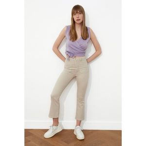 Trendyol Stone Pocket Detailed High Waist Crop Flare Jeans vyobraziť