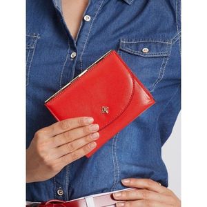 Red elegant wallet vyobraziť