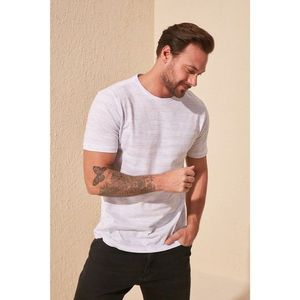 Trendyol White Male Slim Fit Bike Collar T-Shirt vyobraziť