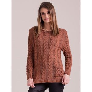 Braided sweater with brown pockets vyobraziť