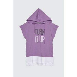 Trendyol Semifitted Knitted T-Shirt WITH Lilac Printed Hood vyobraziť