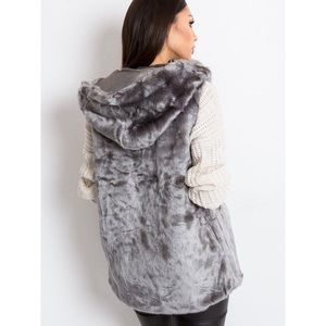 Gray faux fur vest vyobraziť
