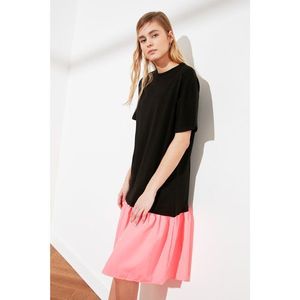 Trendyol Black Color Block Knitted Dress vyobraziť