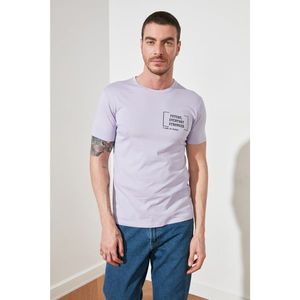 Trendyol Lila Men Slim Fit Printed Short Sleeve Bike Collar T-Shirt vyobraziť