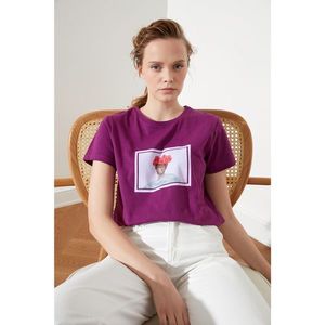 Trendyol Purple Printed Basic Knitted T-Shirt vyobraziť