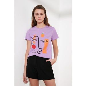 Trendyol Lila Printed Basic Knitted T-Shirt vyobraziť