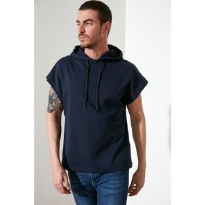 Trendyol Navy Blue Men's Hooded Oversize Short Sleeve Sweatshirt vyobraziť