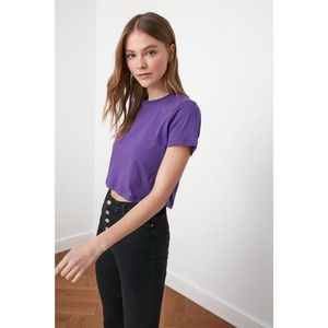 Trendyol Purple 100% Cotton Süprem Bicycle Collar Crop Knitted T-Shirt vyobraziť