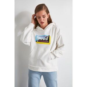 Trendyol White Printed Boyfriend Knitted Sweatshirt vyobraziť
