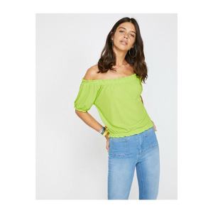 Koton Women's Green Off The Shoulder T-shirt vyobraziť