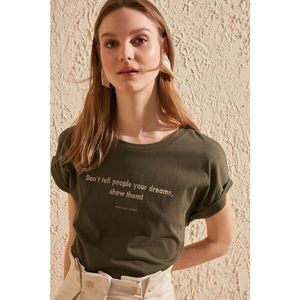 Trendyol Haki Printed Basic Knitted T-shirt vyobraziť