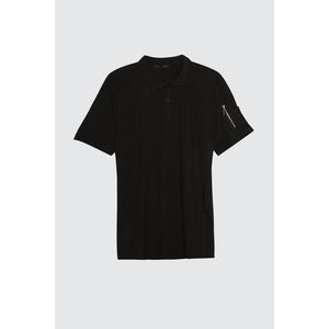 Trendyol Black Men Slim Fit Zip Detail Short Sleeve Polo Neck T-shirt vyobraziť