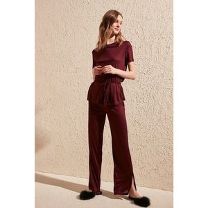 Trendyol Burgundy Binding Detailed Knitted Pyjama Set vyobraziť