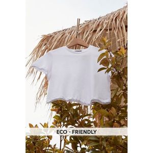 Trendyol Ekru 100% Organic Cotton Basic Crop Knitted T-Shirt vyobraziť
