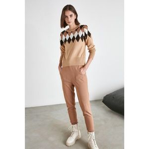 Trendyol Camel Knitwear Sweater vyobraziť