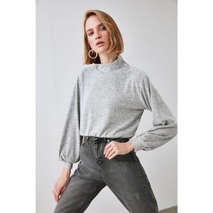 Trendyol Grey Upright Collar Knitted Blouse vyobraziť
