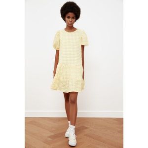 Trendyol Yellow Square Balloon Sleeve Dress vyobraziť