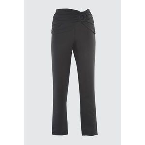 Trendyol Black Belt Detailed Pants vyobraziť