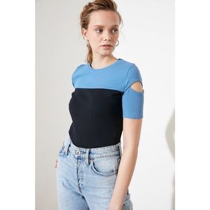 Trendyol Navy Blue Color Block Wicked Knitted Blouse vyobraziť