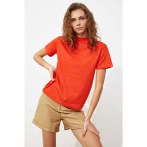 Trendyol Red Basic Upright Collar Knitted T-Shirt vyobraziť