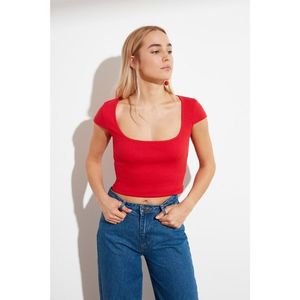 Trendyol Red Square Collar Crop Knitted Blouse vyobraziť
