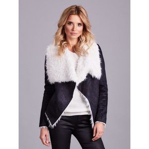 Black faux fur jacket vyobraziť