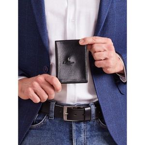 Men´s vertical leather wallet with black embossing vyobraziť