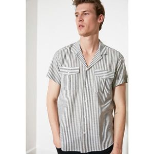 Trendyol Black Men's Striped Apass Collar Short Sleeves Double Pocket Regular Fit Shirt vyobraziť