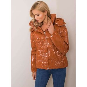Brown winter jacket with a hood vyobraziť