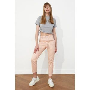 Trendyol Salmon Waist Detail High Waist Mom Jeans vyobraziť