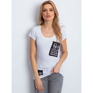 White t-shirt with text patches vyobraziť
