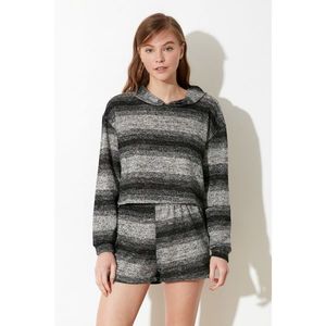 Trendyol Grey Hooded Knitted Pyjama Set vyobraziť
