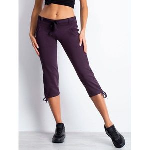 Dark purple sweatpants below the knee vyobraziť