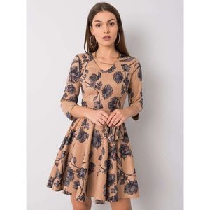 Beige and gray floral dress with a belt vyobraziť