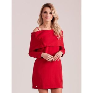 Red women´s dress with a wide frill vyobraziť