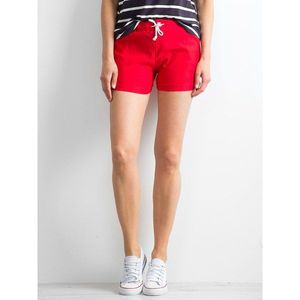 Red shorts with drawstrings vyobraziť